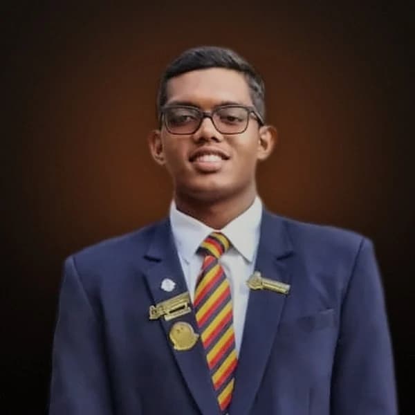 Portrait of Leo Senuk Peris